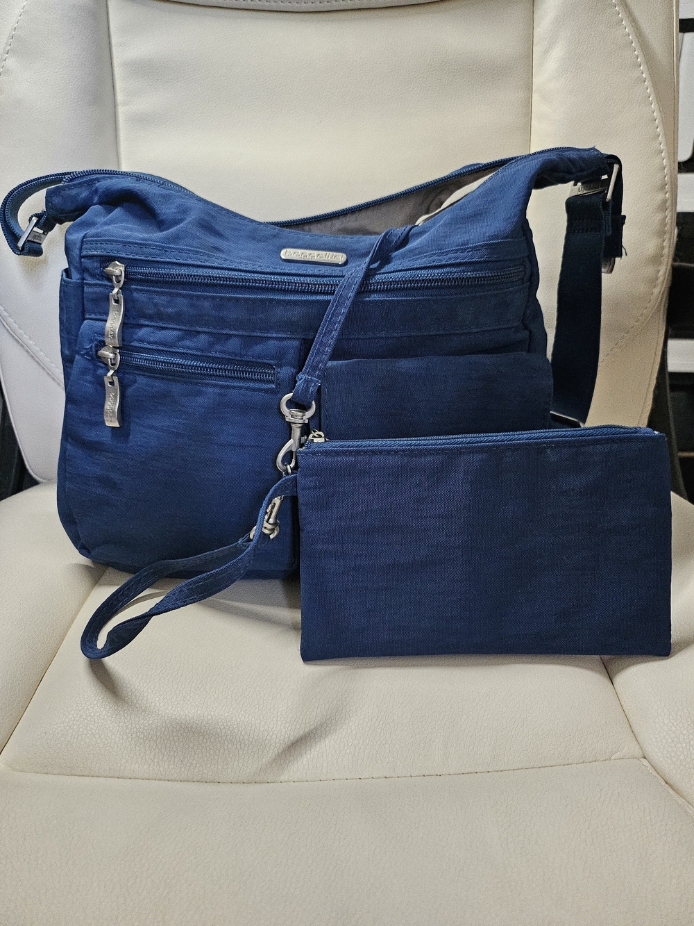 Baggallini Deep Blue Crossbody with Matching Wristlet